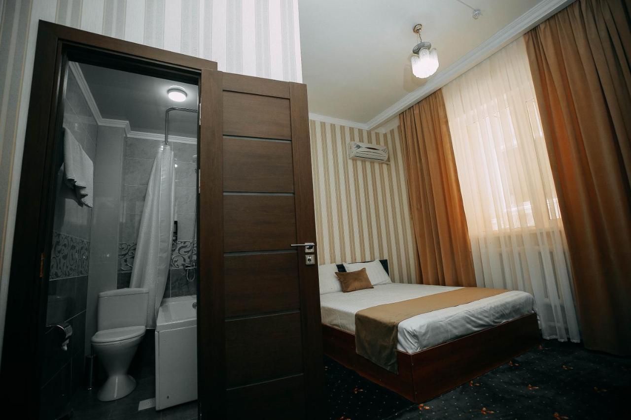 Fayz Hotel Urgentj Eksteriør billede