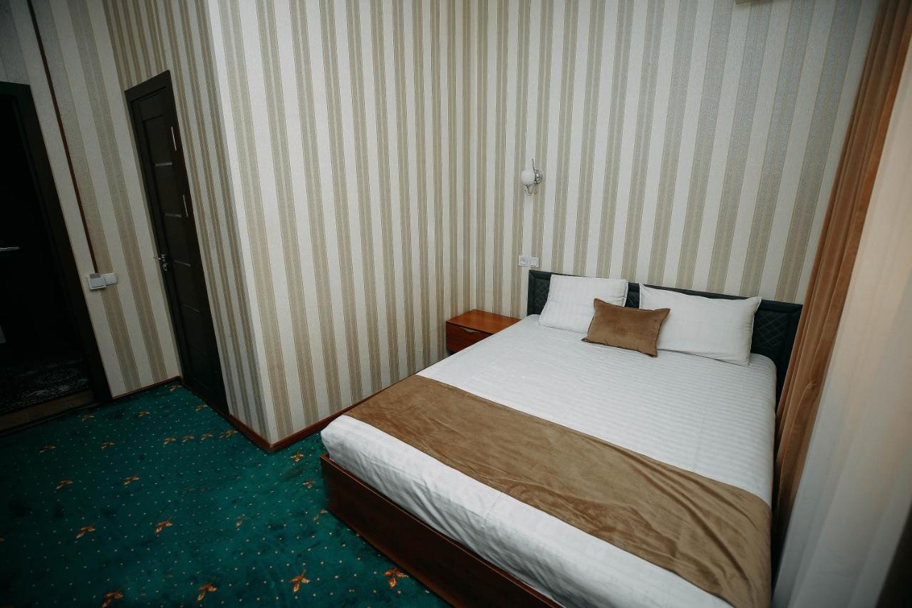 Fayz Hotel Urgentj Eksteriør billede