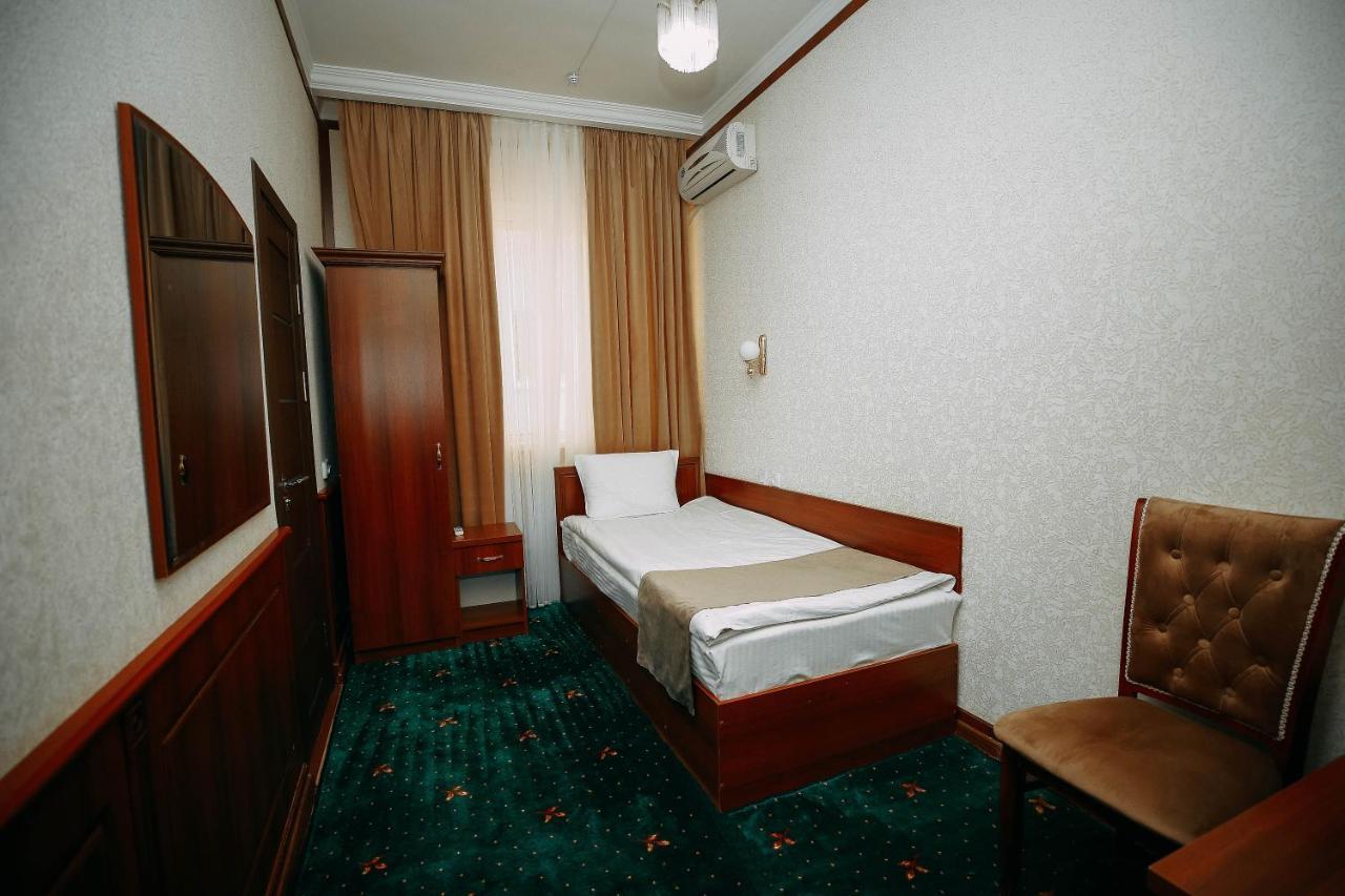Fayz Hotel Urgentj Eksteriør billede